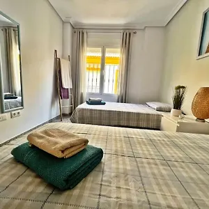 Apartamento Centrico Y Junto Al Mar!, Fuengirola